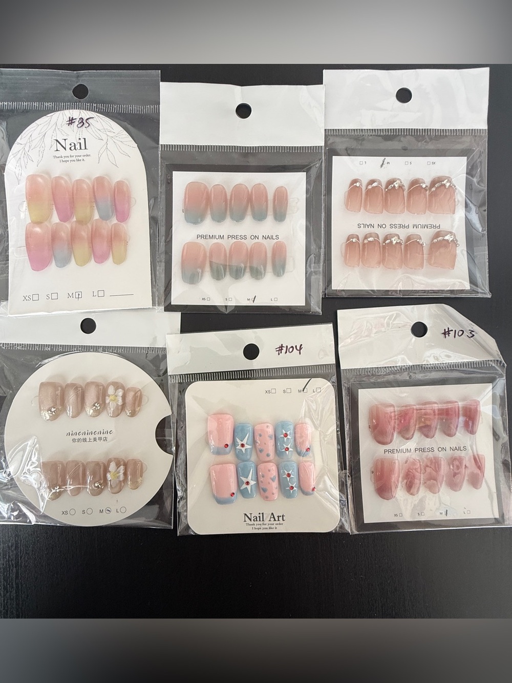 6 Press-On Nail Sets with a Free Gift— M Shorts Total of 7 Sets
